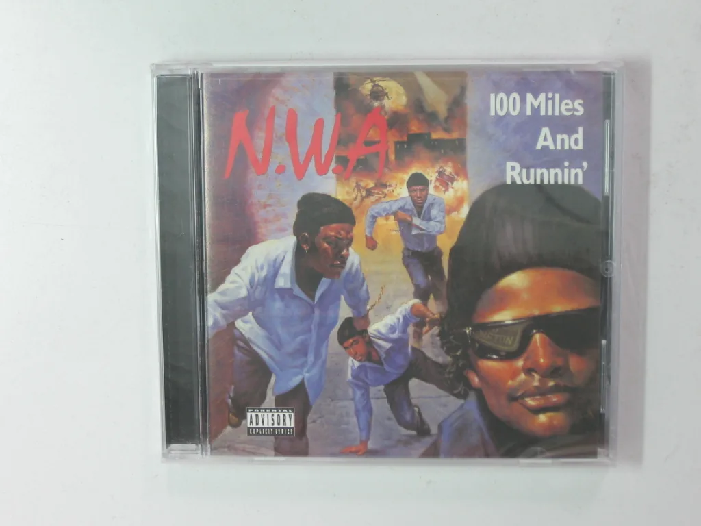 Copertina di 100 Miles And Runnin'