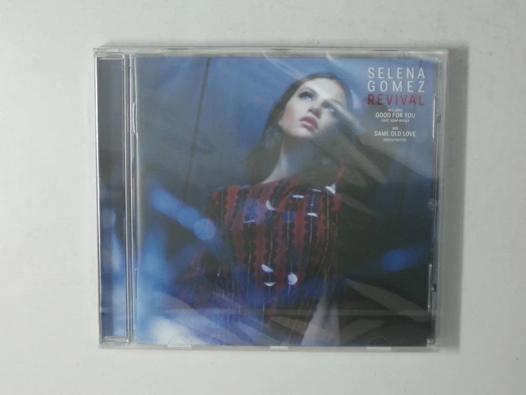 Copertina di Revival