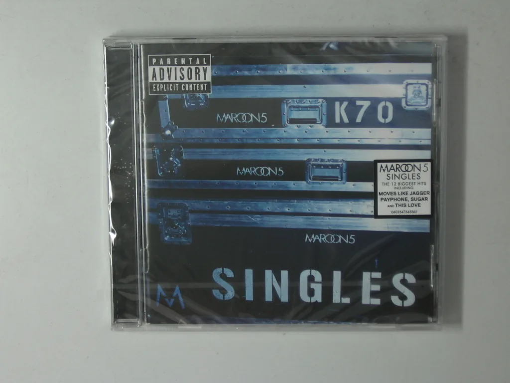 Copertina di Singles