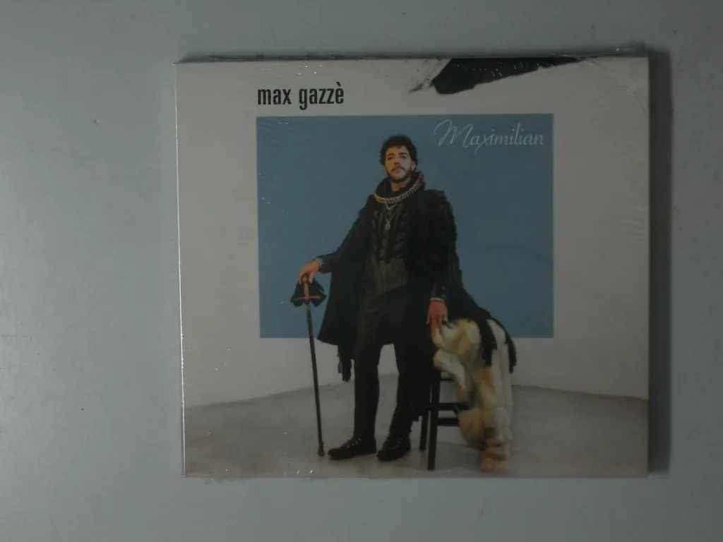 Copertina di Maximilian