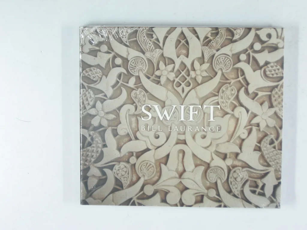 Copertina di Swift