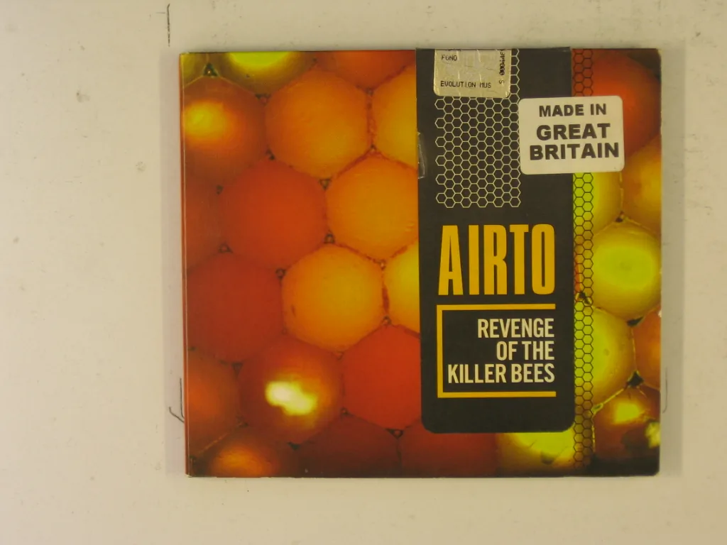 Copertina di Revenge Of The Killers Bees