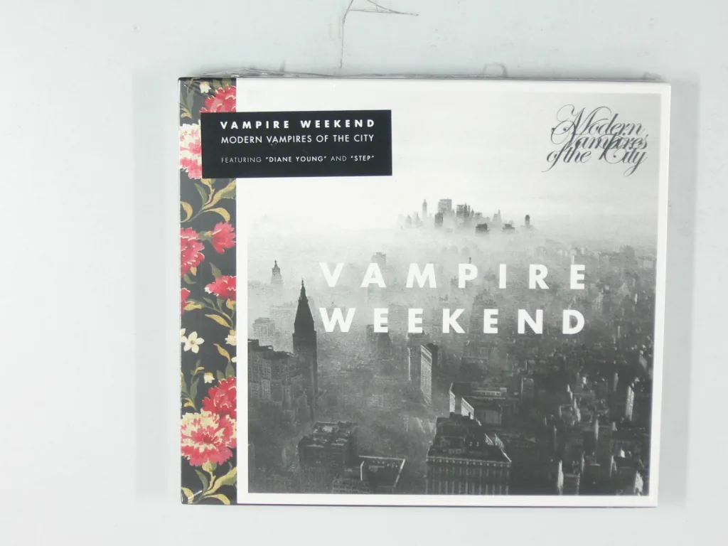 Copertina di Modern Vampires Of The City