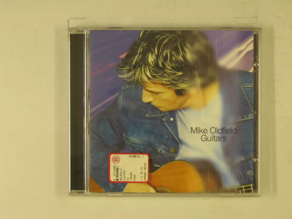 Copertina di Guitars