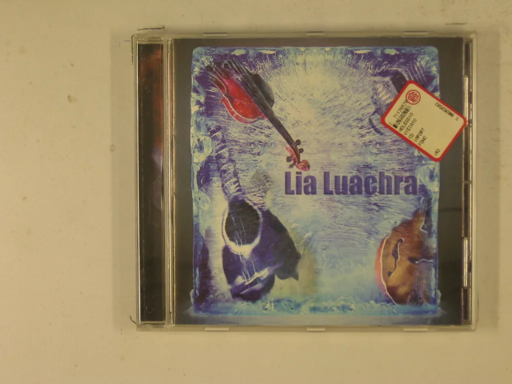 Copertina di Lia Luachra