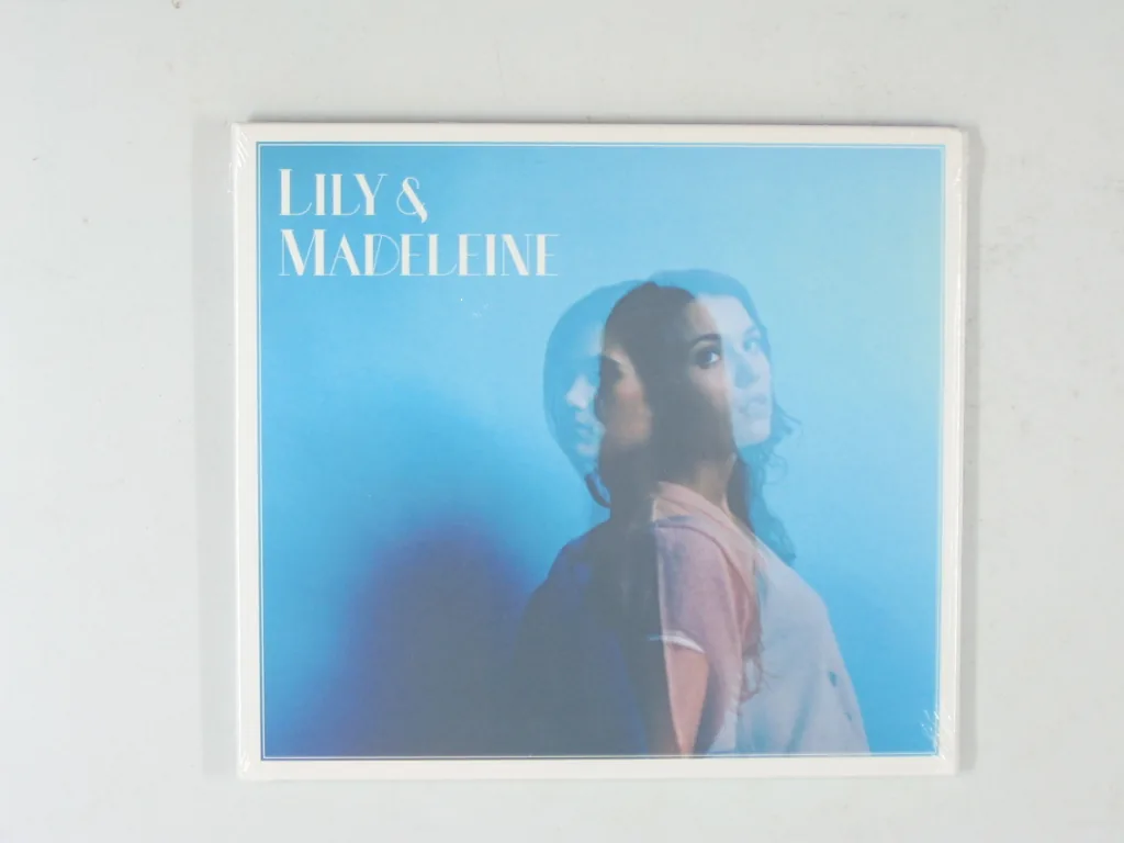 Copertina di Lily & Madeleine