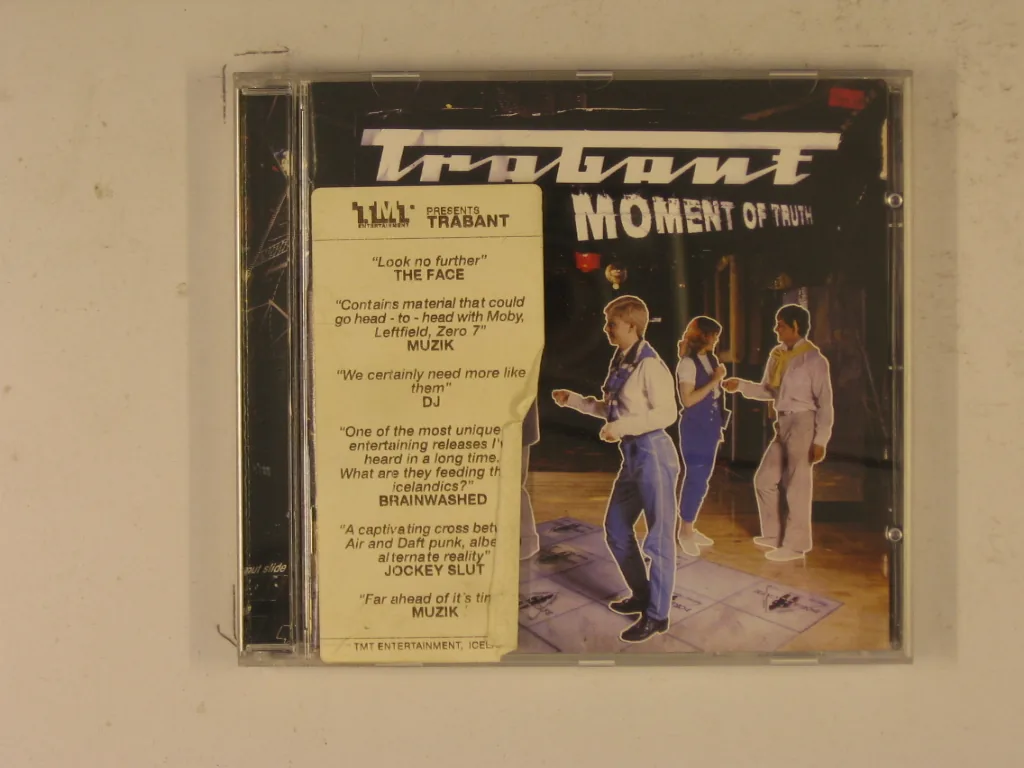 Copertina di Moment Of Truth