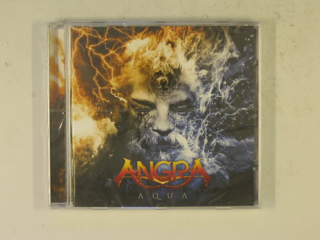 Copertina di Aqua