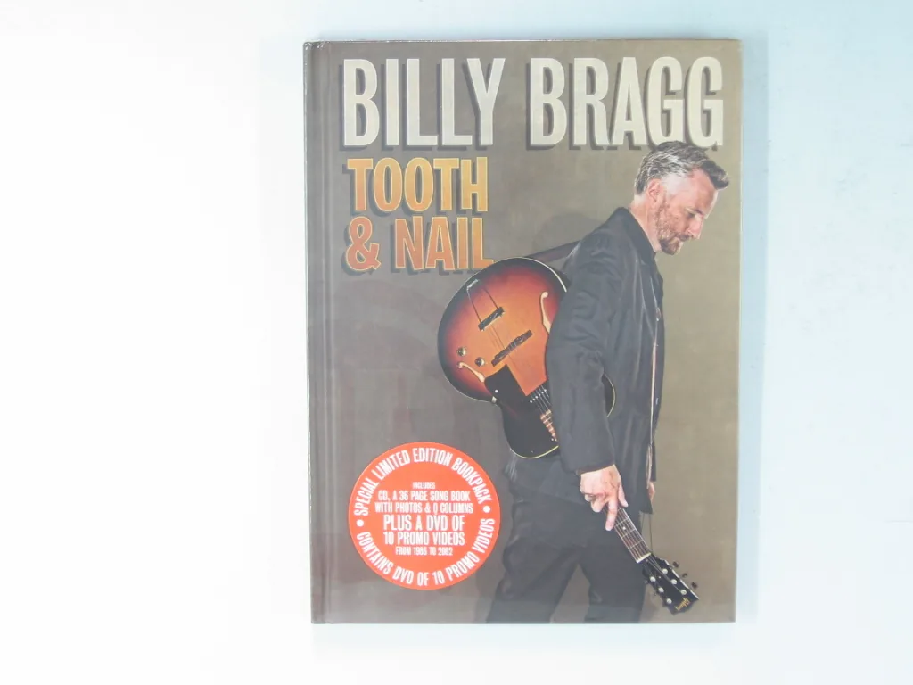 Copertina di Tooth & Nail