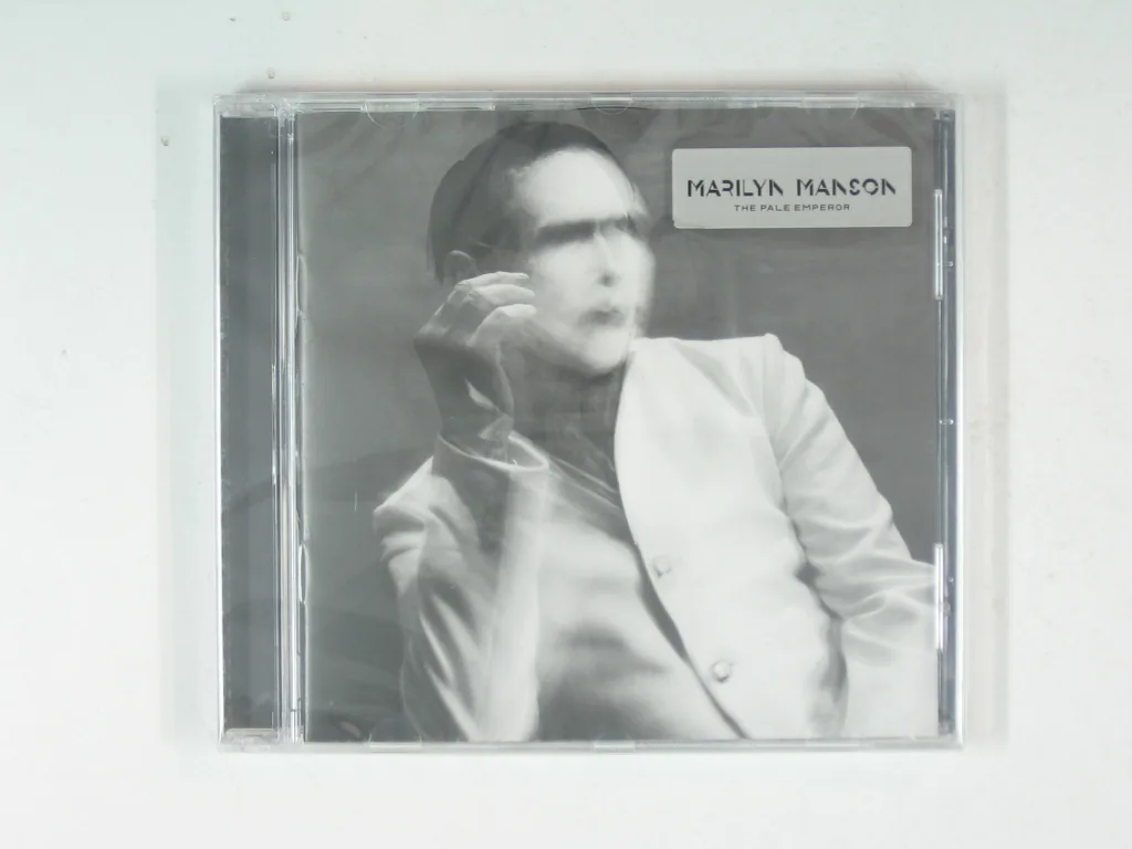 Copertina di The Pale Emperor