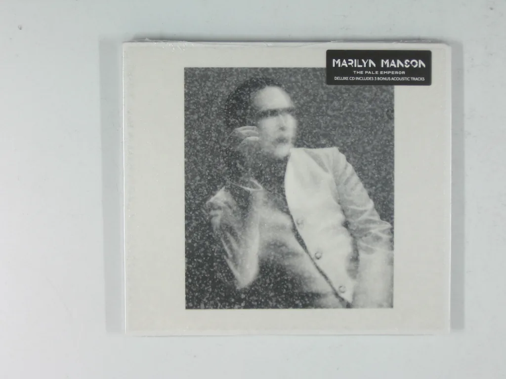 Copertina di The Pale Emperor
