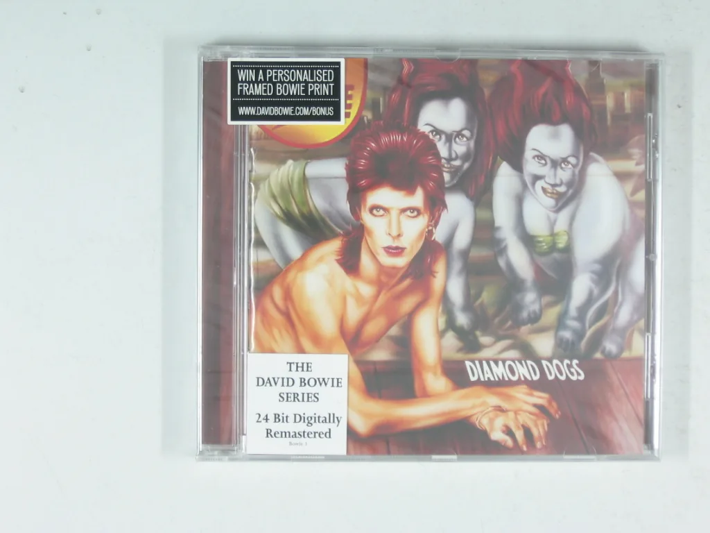 Copertina di Diamond Dogs