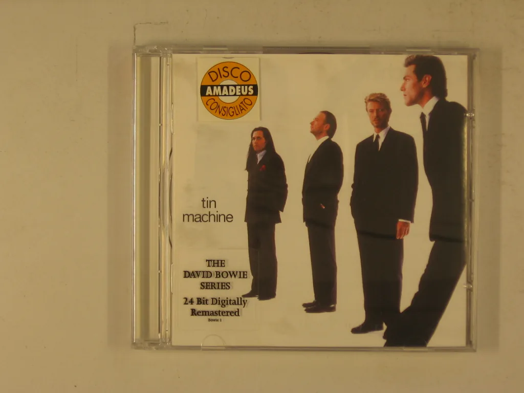Copertina di Tin Machine