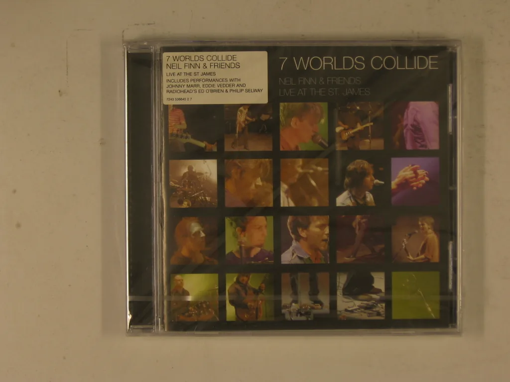 Copertina di 7 Worlds Collide