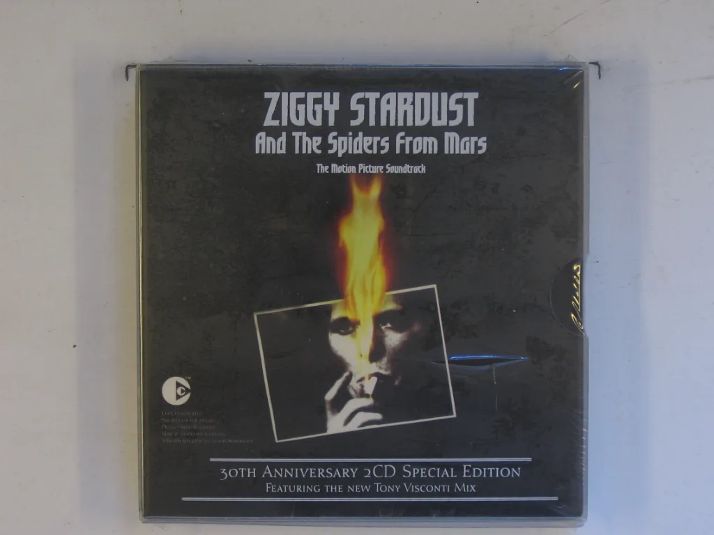 Copertina di Ziggy Stardust And The Spiers From Mars
