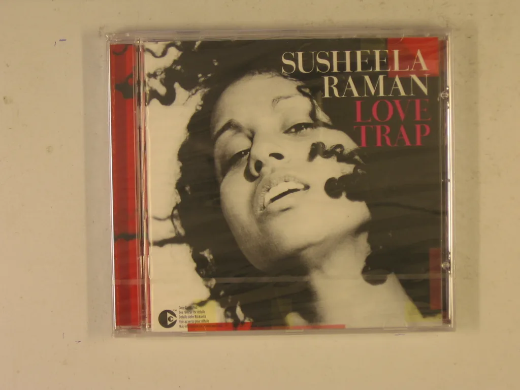 Copertina di Love Trap