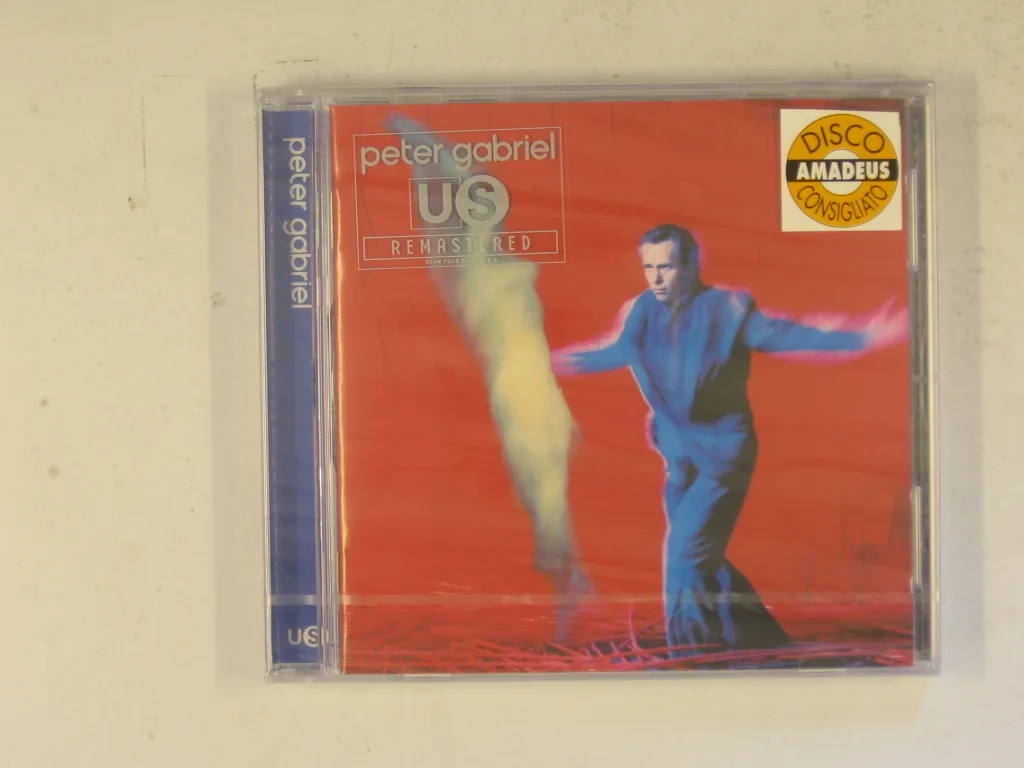 Copertina di Us