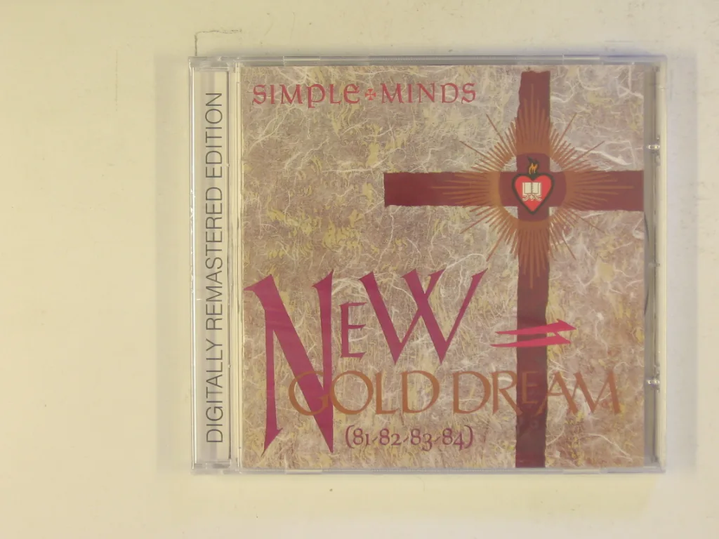 Copertina di New Gold Dream (81-82-83-84)