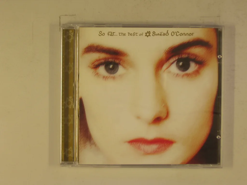 Copertina di So Far....The Best Of Sinead O' Connor