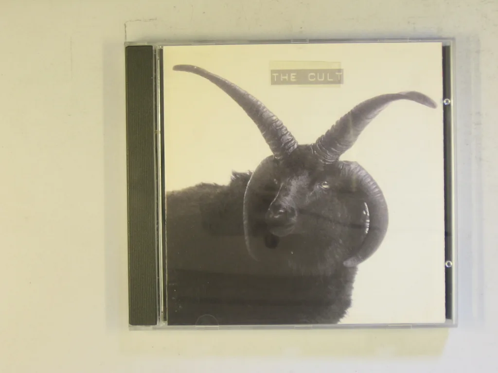Copertina di The Cult