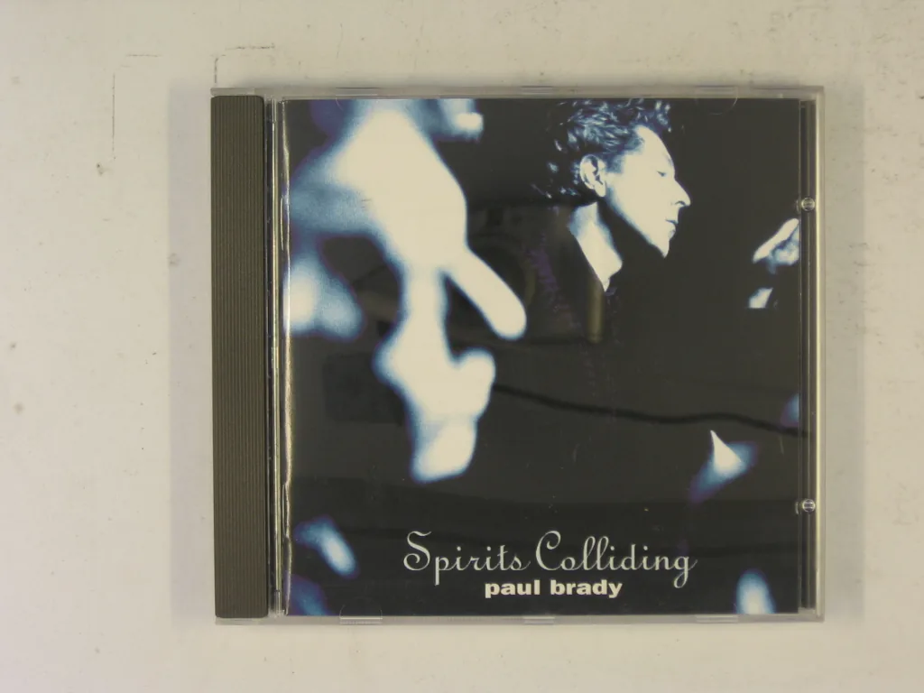 Copertina di Spirits Colliding