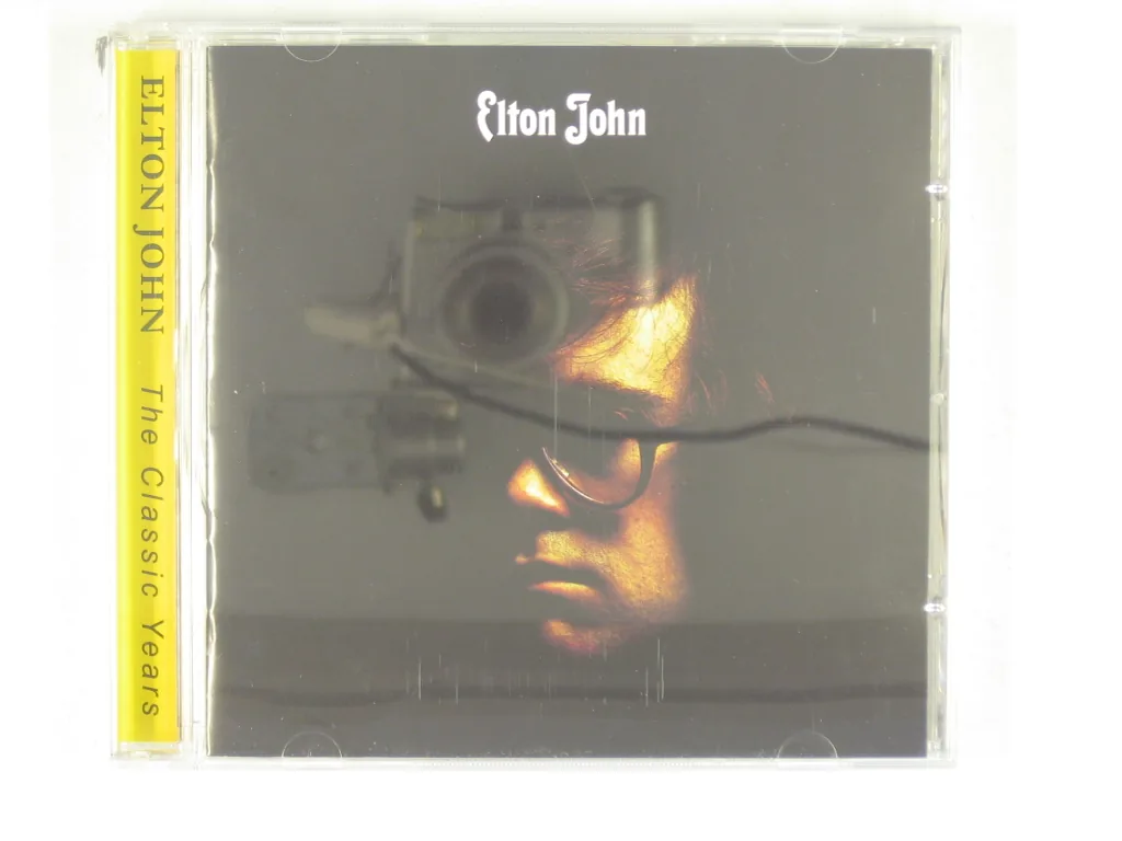 Copertina di Elton John