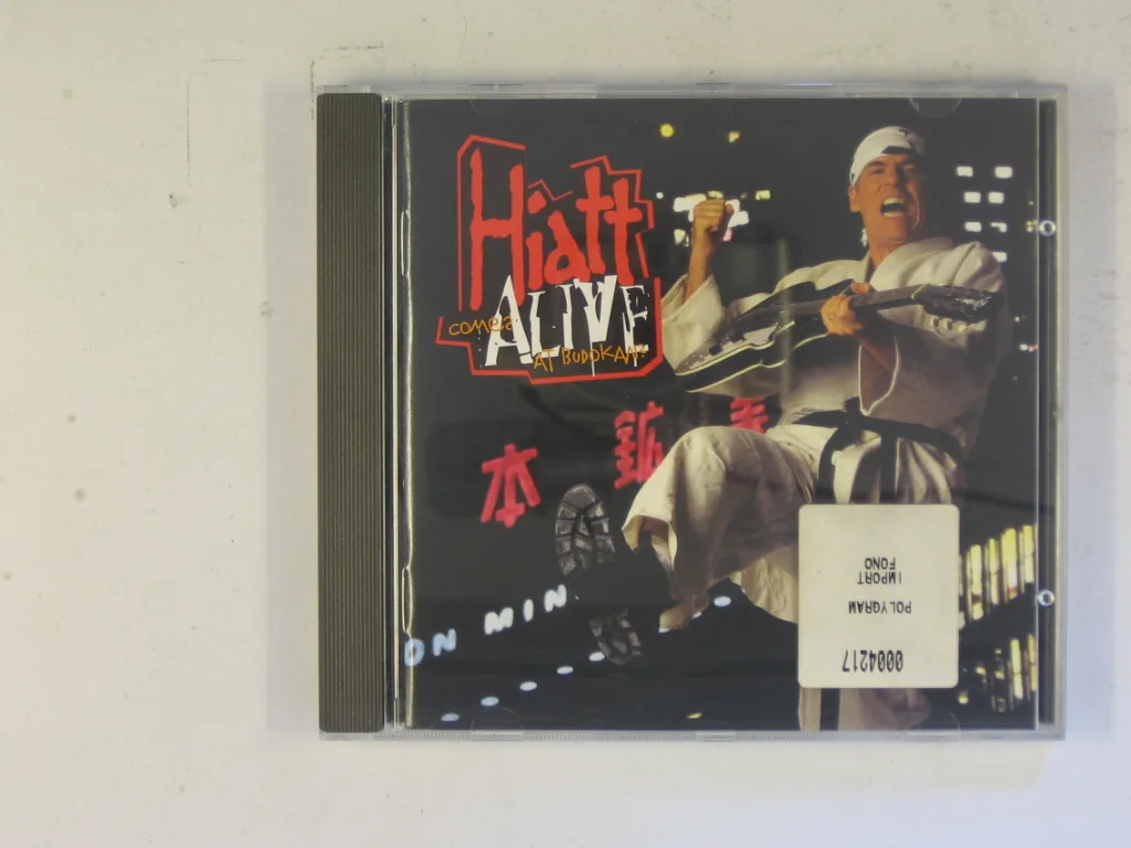 Copertina di Hiatt Comes Alive At Budokan?