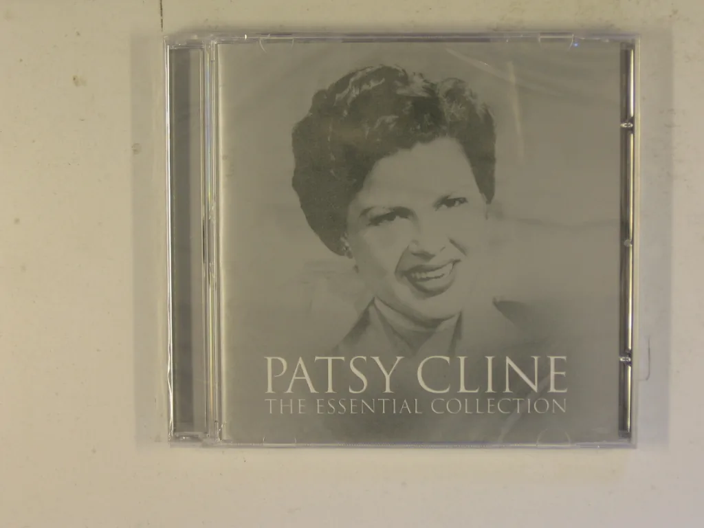 Copertina di The Essential Collection