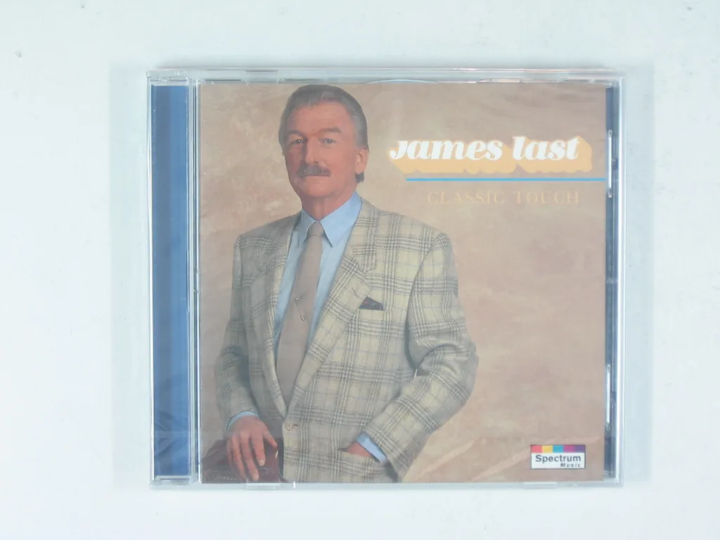 Copertina di Classic Touch