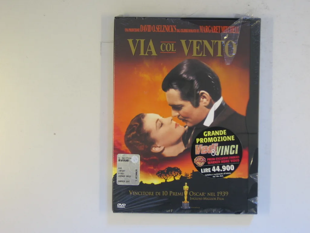 Copertina di Via Col Vento