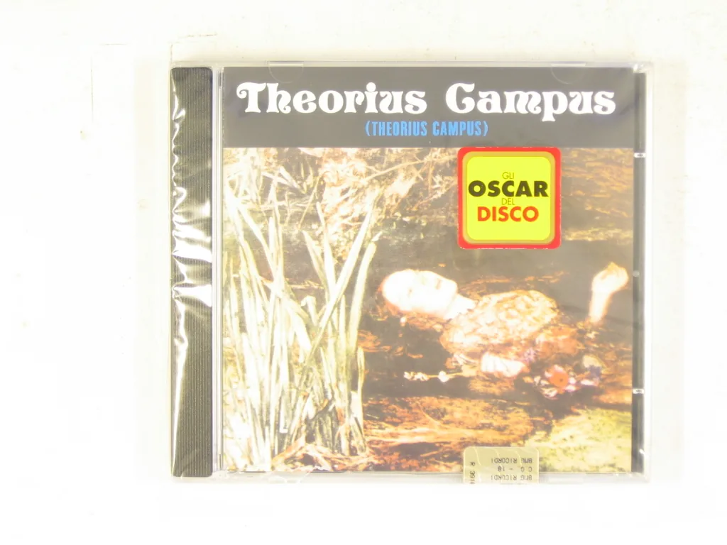 Copertina di Theorius Campus