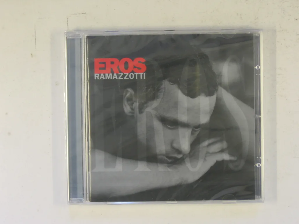 Copertina di Eros