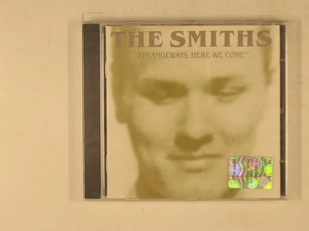 Copertina di Strangeways, Here We Come