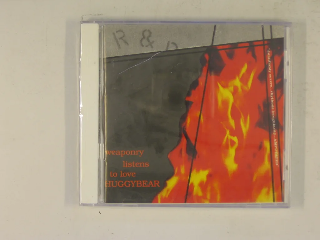 Copertina di Weaponry Listens To Love