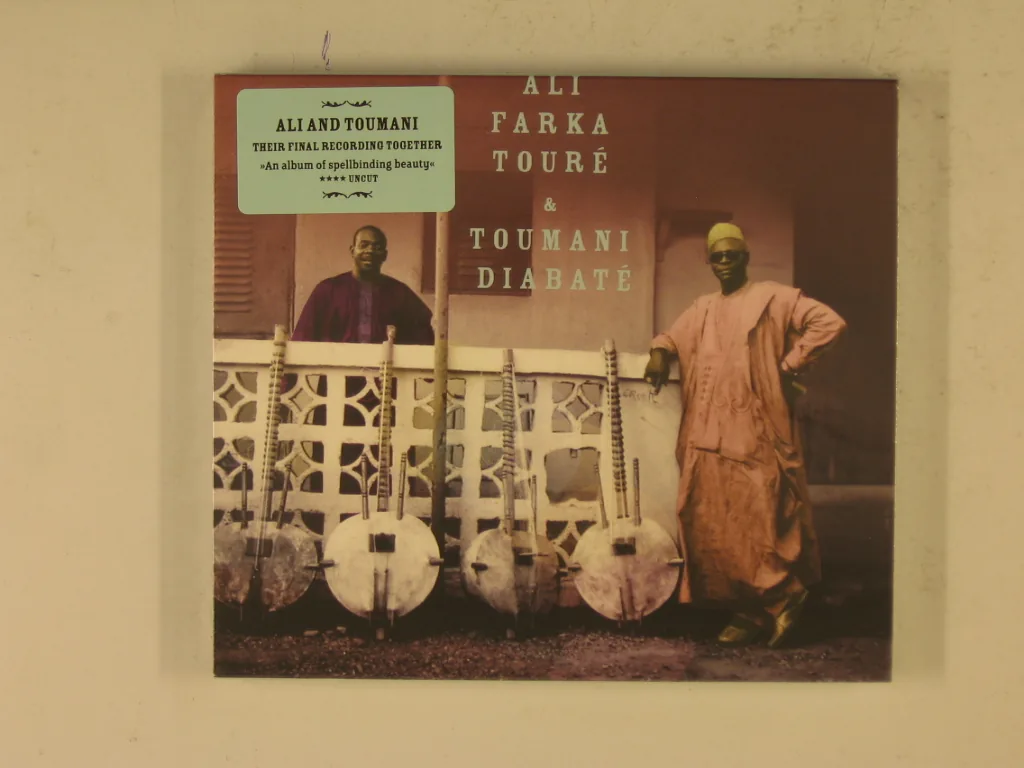 Copertina di Ali And Toumani