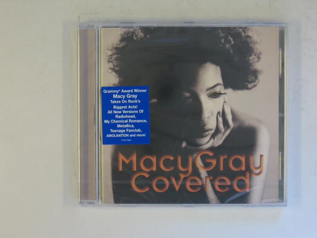 Copertina di Covered