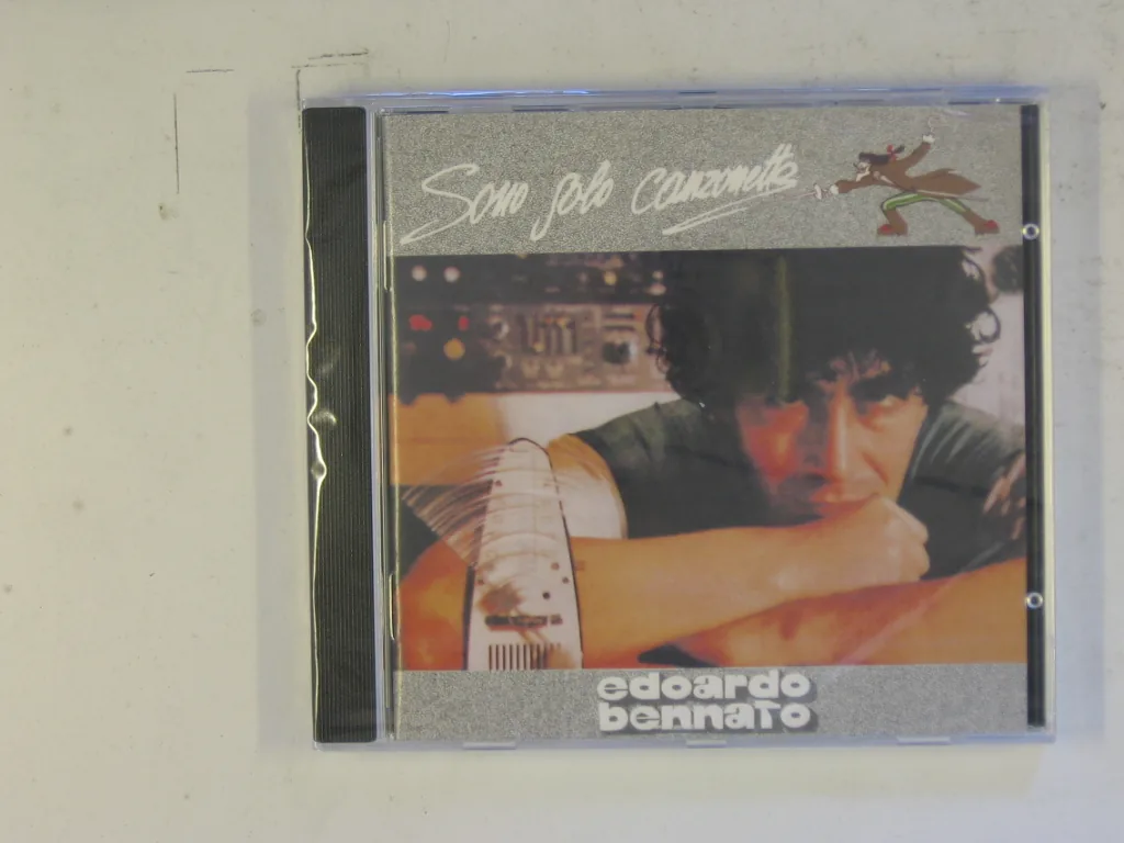 Copertina di Sono Solo Canzonette