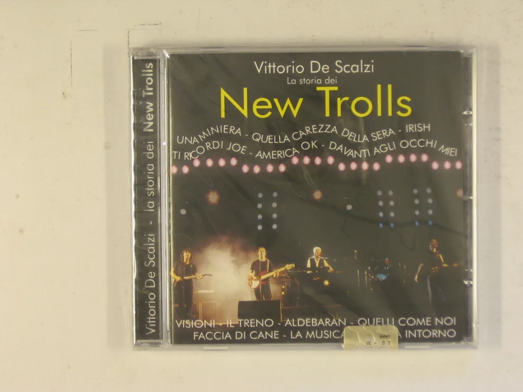 Copertina di Vittorio De Scalzi La Storia Dei New Trolls