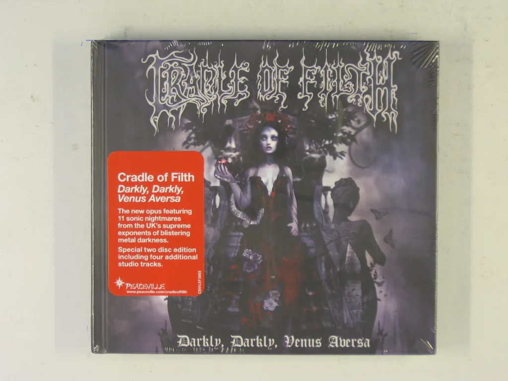 Copertina di Darkly, Darkly, Venus Aversa