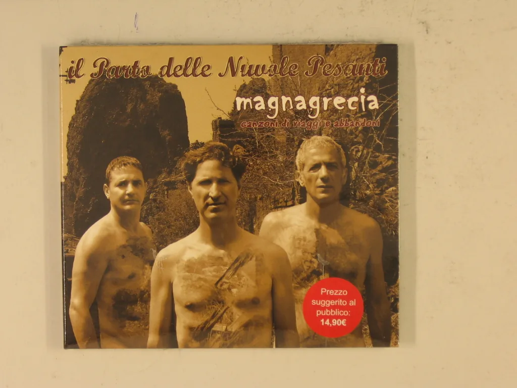 Copertina di Magnagrecia