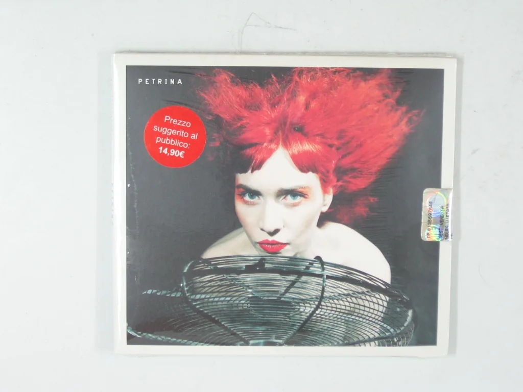Copertina di Petrina