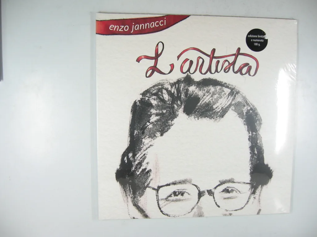 Copertina di L'Artista