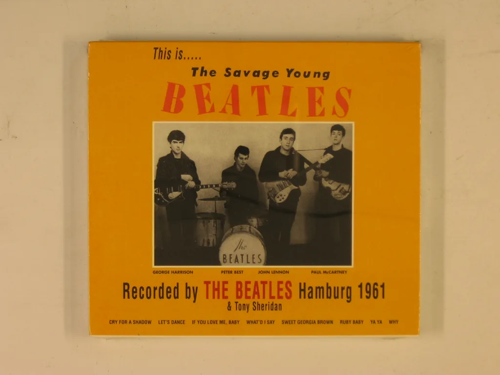 Copertina di The Savage Young Beatles