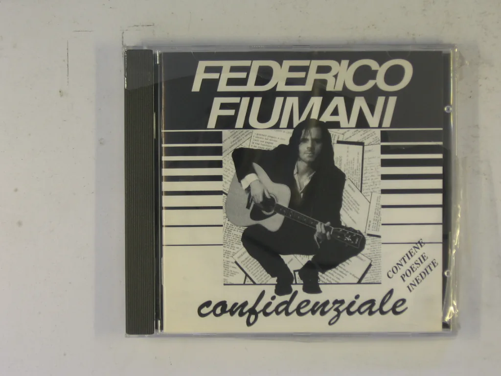 Copertina di Confidenziale