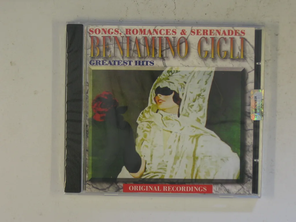 Copertina di Greatest Hits