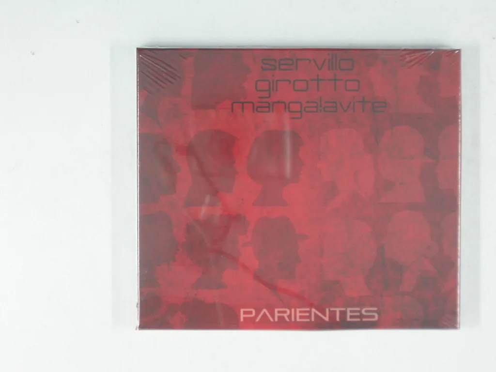 Copertina di Parientes