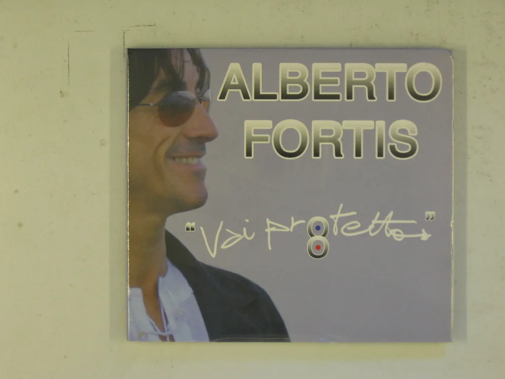 Copertina di Vai Protetto