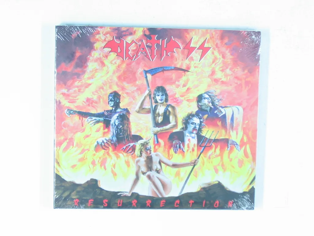 Copertina di Resurrection