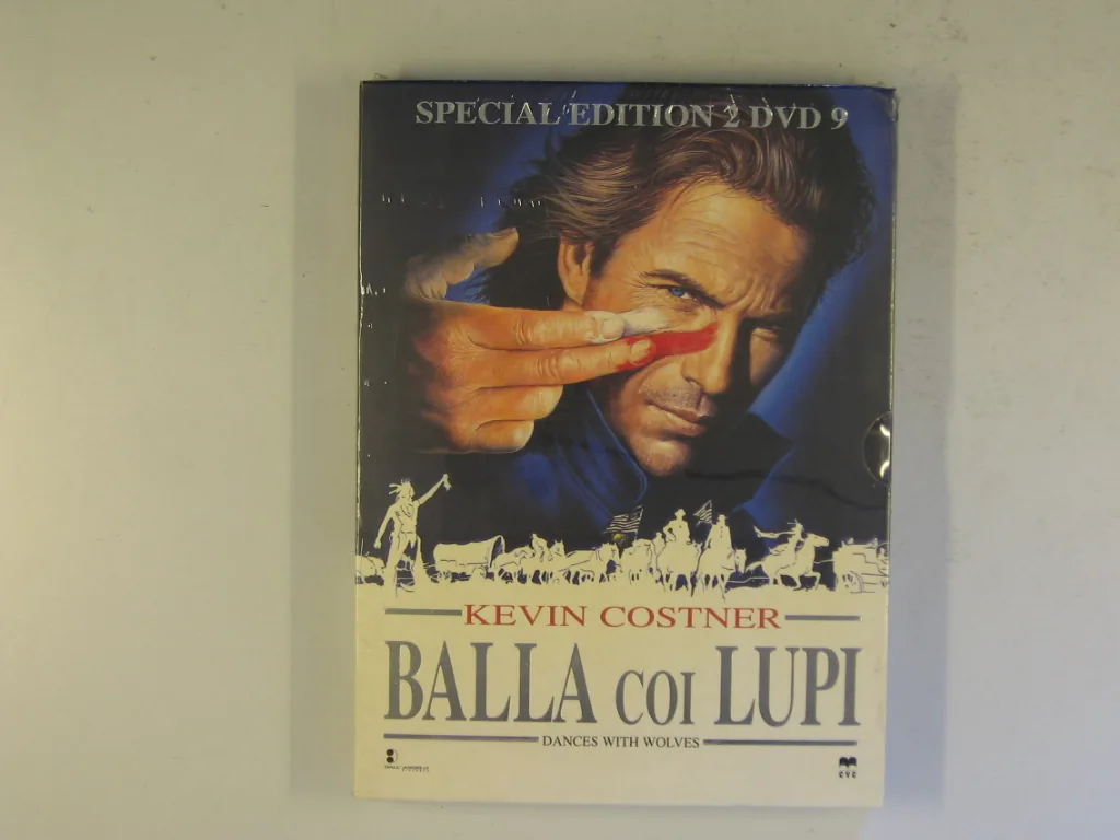 Copertina di Balla Coi Lupi