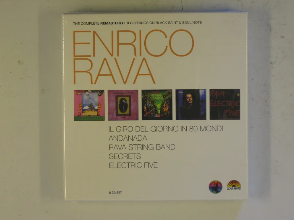Copertina di Enrico Rava (Box)